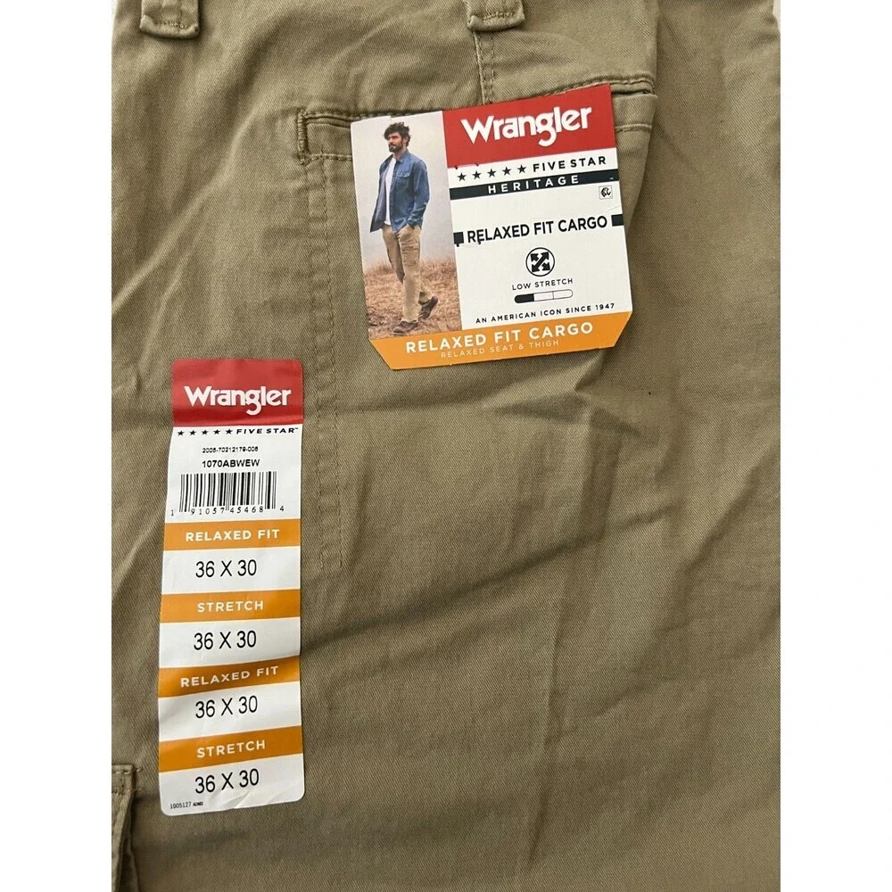 Men's Wrangler Cargo Pants Stretch New KHAKI Relaxed Fit Straight Leg SIZE 36x30